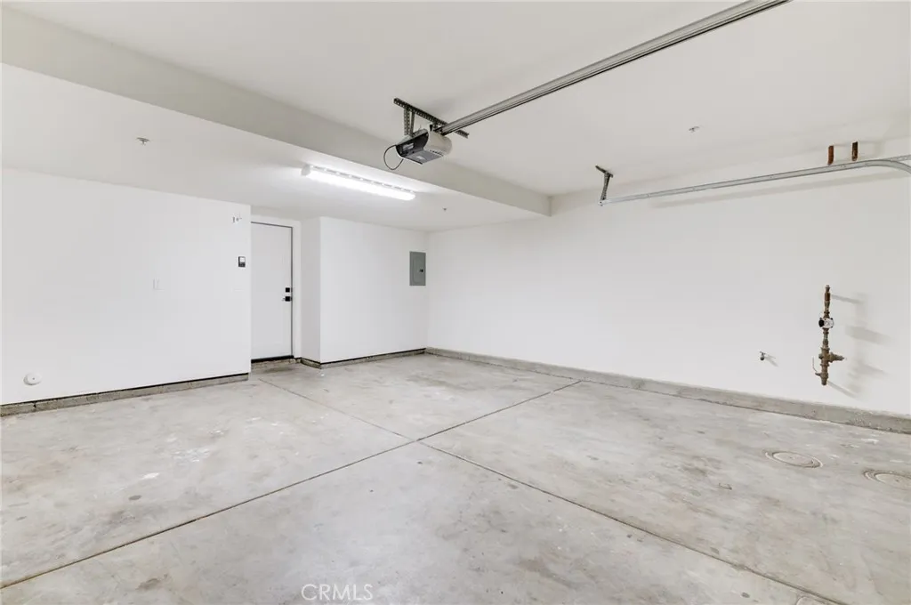 Photo #17: OC25195934 Listing: Photo #17