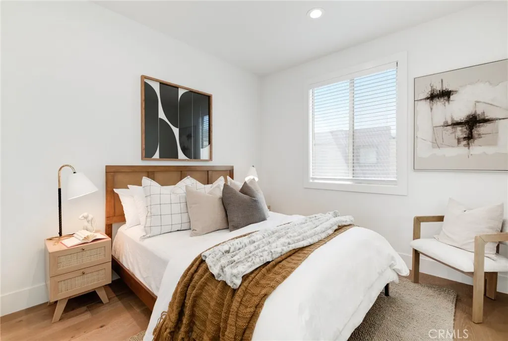 Photo #13: OC25195934 Listing: Photo #13