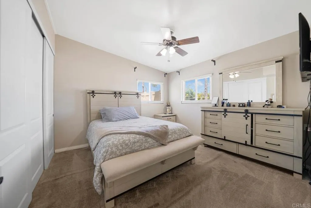 https://cdn.realtyfeed.com/cdn/127/306532615/073cb2169ff64ce532548a9f49825946.webp