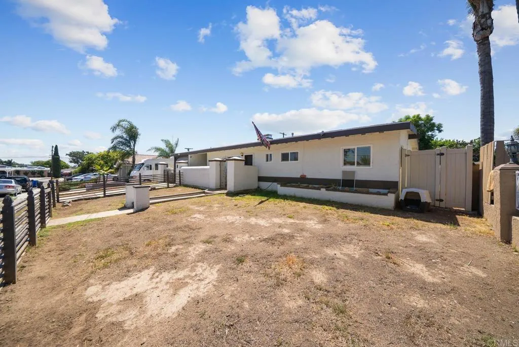 https://cdn.realtyfeed.com/cdn/127/306532615/1c739661edcc1c51b60fd2f0c05ce86c.webp