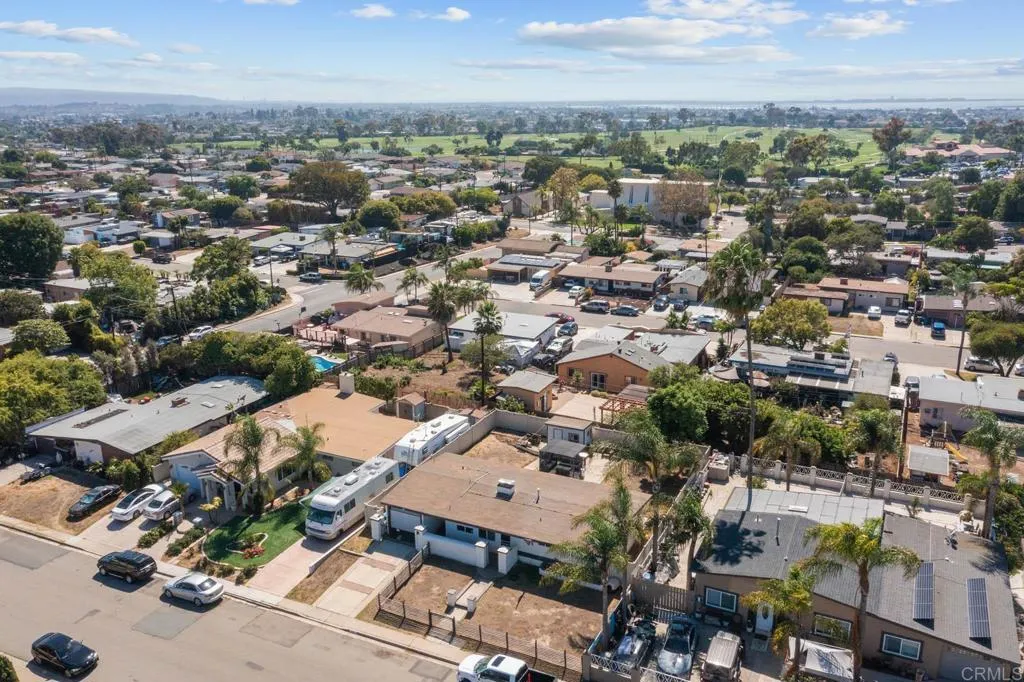 https://cdn.realtyfeed.com/cdn/127/306532615/34f1324a86c20597c37e5882b2a4ad56.webp