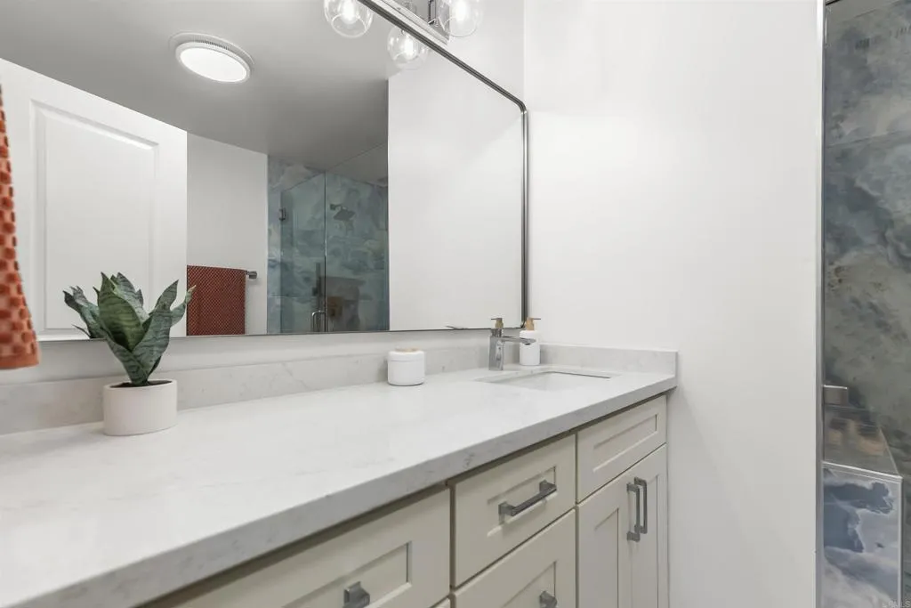 https://cdn.realtyfeed.com/cdn/127/306532644/228f0dd363fa87a6898b41e28b3a7355.webp