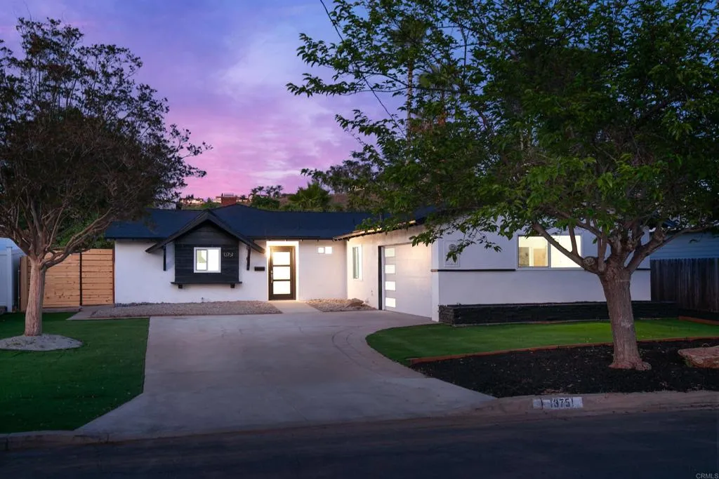 https://cdn.realtyfeed.com/cdn/127/306532644/eff5b13b86253ecac77ef88a9afd5fa0.webp
