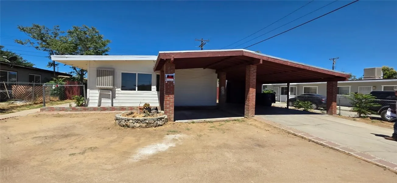 Palmdale, CA 93550