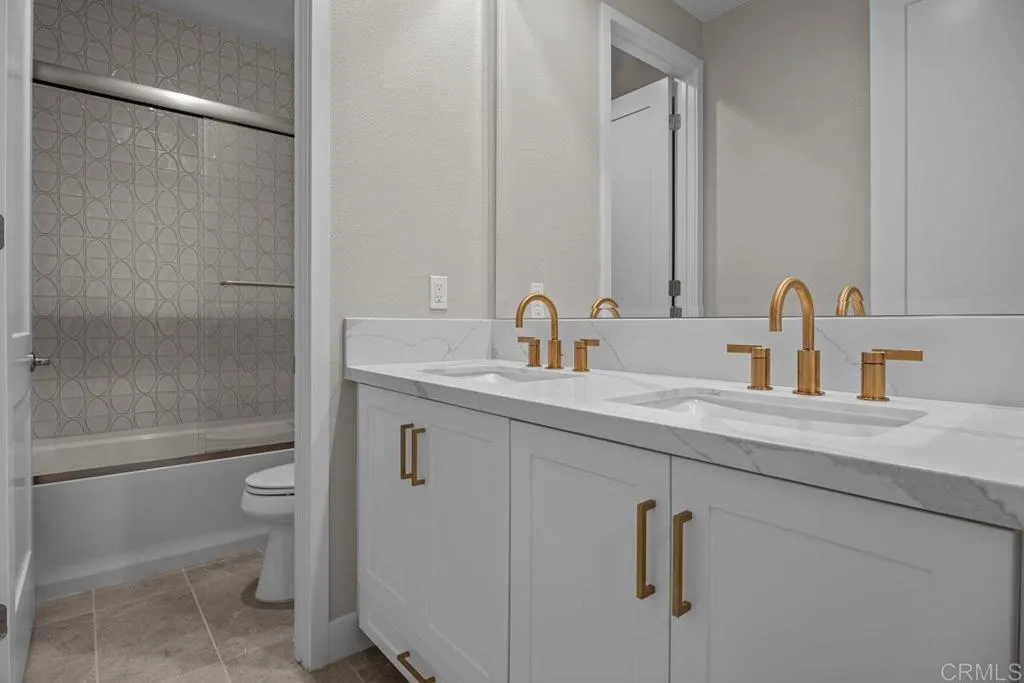 https://cdn.realtyfeed.com/cdn/127/306532647/6cfd0bfb1bc6c2d36d9f9f014d039ba2.webp