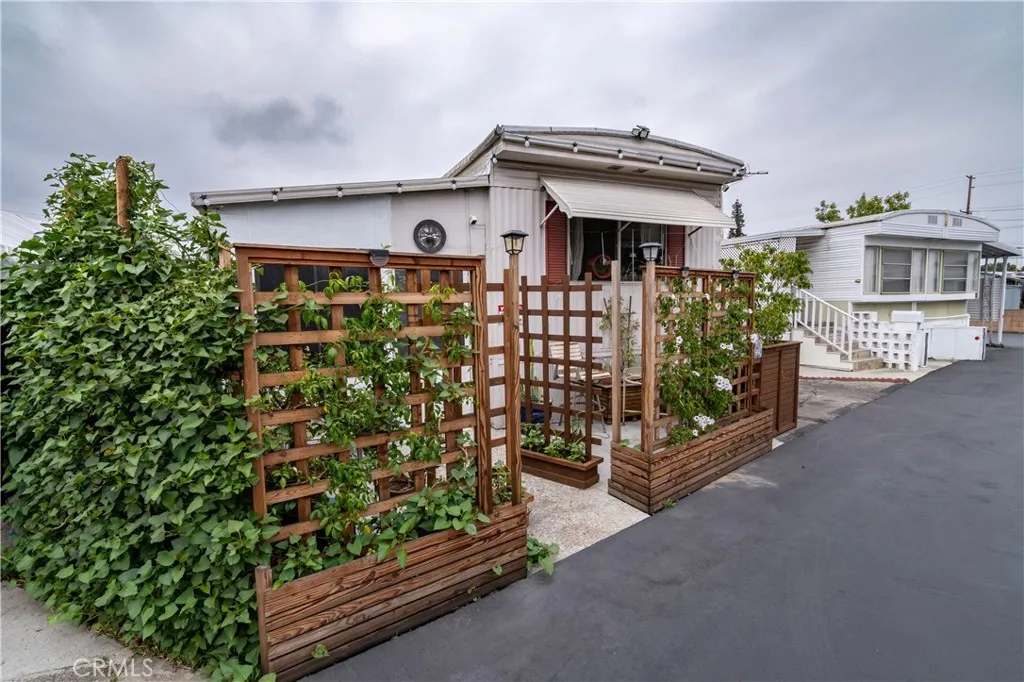 El Monte, CA 91732