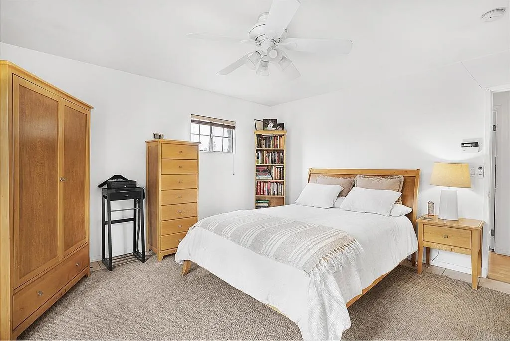 https://cdn.realtyfeed.com/cdn/127/306532675/18c95e7b10b0f4aedfe40c0495d22019.webp