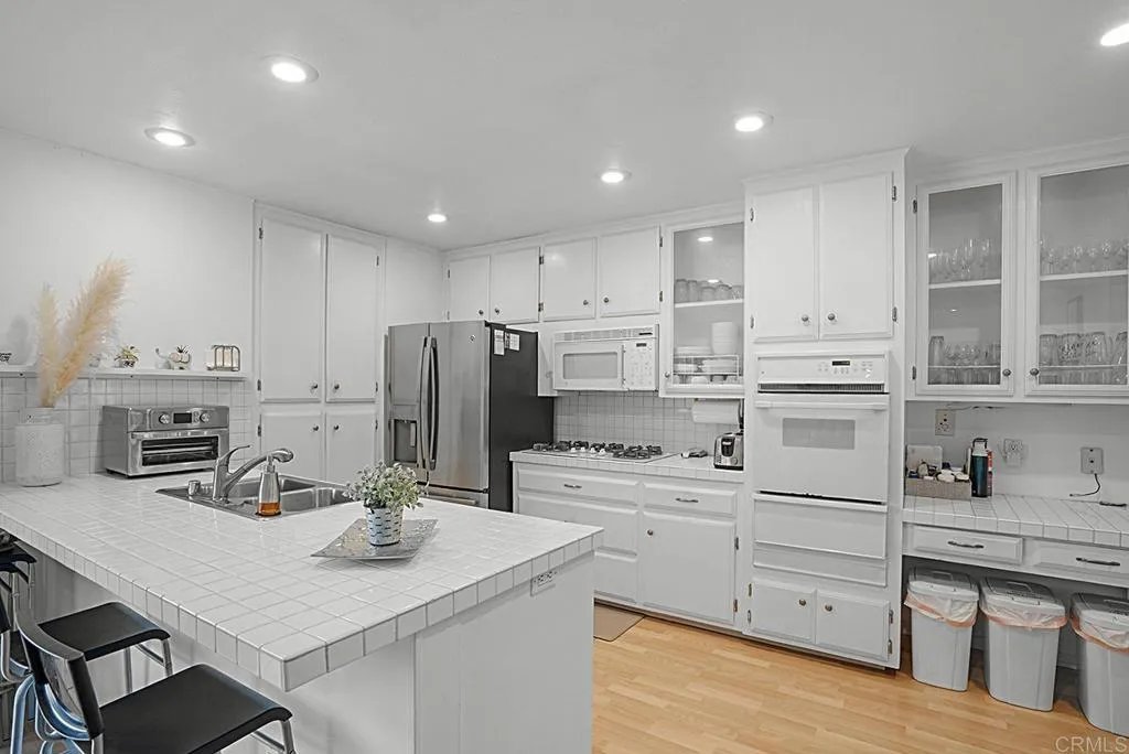 https://cdn.realtyfeed.com/cdn/127/306532675/fd6777137884217be41c412fa074b69f.webp