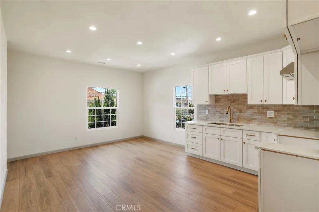 1241 W 22nd Street, Los Angeles, CA 90007 - Photo 4 of 17, Los Angeles, CA