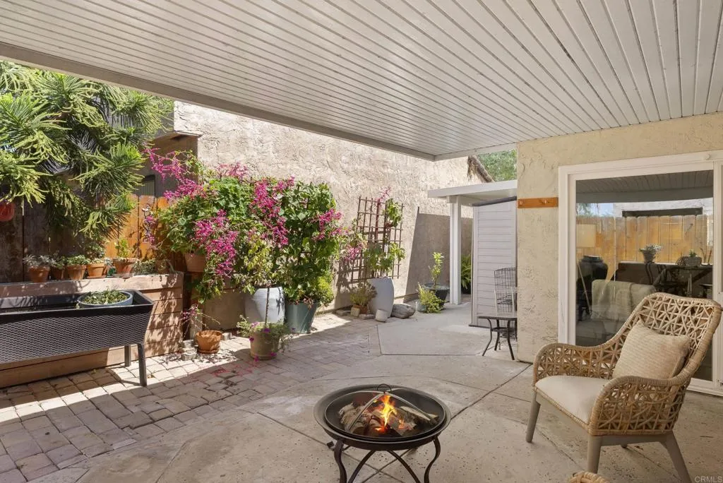 https://cdn.realtyfeed.com/cdn/127/306532714/03d37beeeacf803b082e4ebaeaf745b2.webp