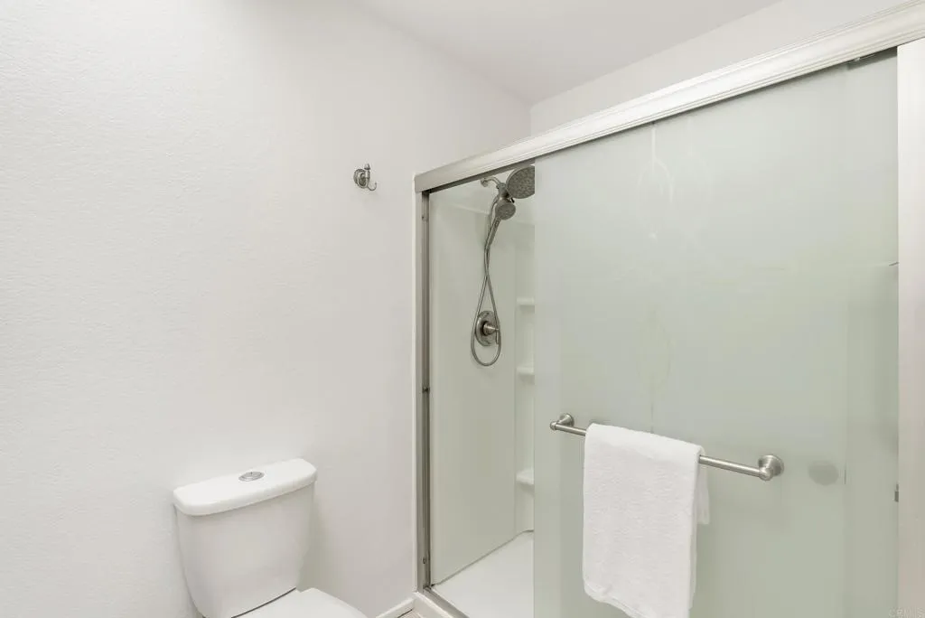 https://cdn.realtyfeed.com/cdn/127/306532714/39b56301fee34a614a114ffd220a5fd8.webp