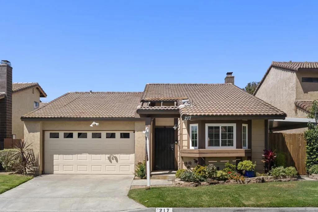 https://cdn.realtyfeed.com/cdn/127/306532714/672a2fe4353569e4c4302f7d374176ae.webp