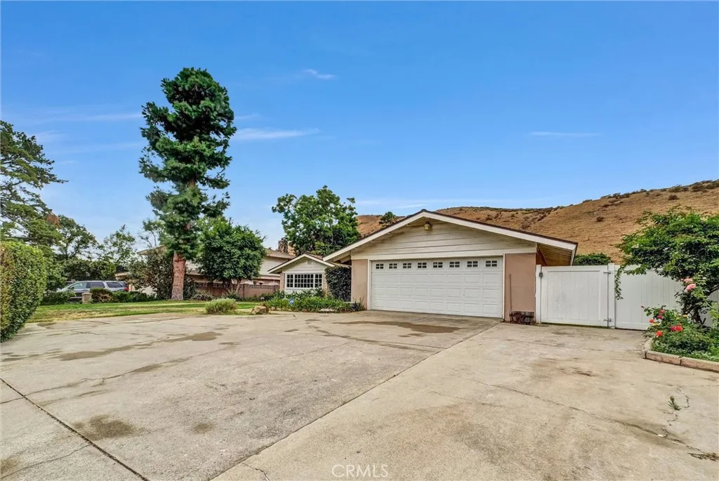 125 Lilac Lane, Brea, CA, 92823