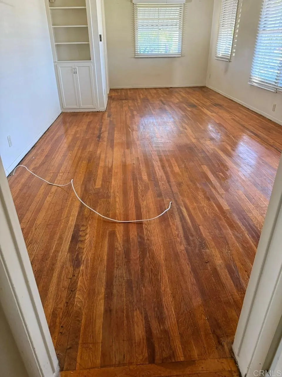 https://cdn.realtyfeed.com/cdn/127/306532719/4f3aa2d98918ad7b9965bab63724c569.webp