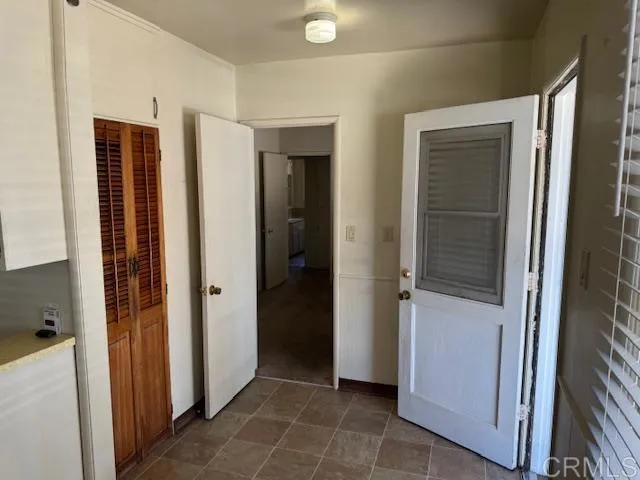 https://cdn.realtyfeed.com/cdn/127/306532719/a9a3dbcb69f0cf7d9221d16c3972601d.webp