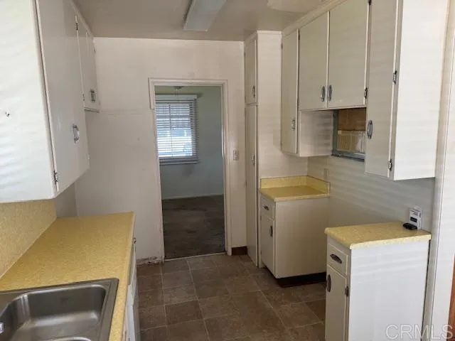 https://cdn.realtyfeed.com/cdn/127/306532719/c71e02c5e31e728642f1362dc3811081.webp