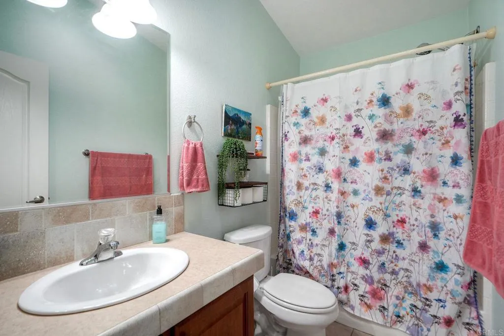 https://cdn.realtyfeed.com/cdn/127/306532741/fa0805ceb7d5aedae37e76659acf1471.webp