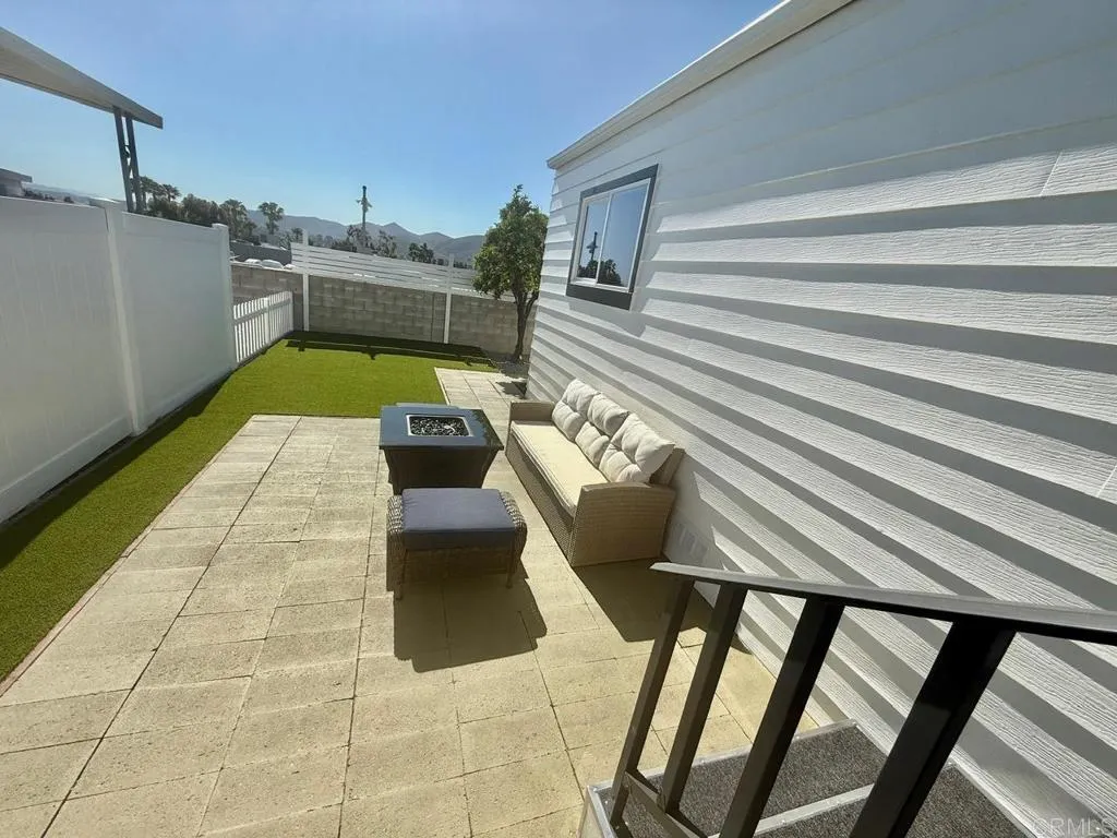https://cdn.realtyfeed.com/cdn/127/306532778/60afd123c42031307bb5c1c627265912.webp