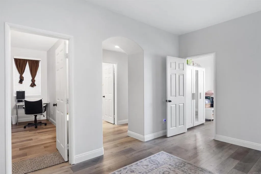 https://cdn.realtyfeed.com/cdn/127/306532886/317a6ef1ca2d57de0cb2fc4e471f8b6c.webp