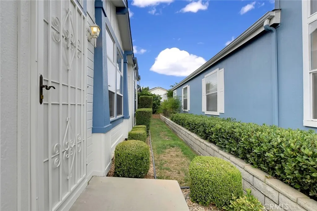 10961 Desert Lawn Unit 453, Calimesa, CA 92320 - Photo 4 of 34, Calimesa, CA