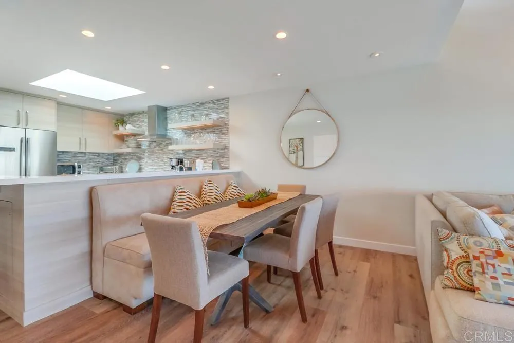 https://cdn.realtyfeed.com/cdn/127/306533007/a6115950cd426d477fdea9f20abf2e65.webp