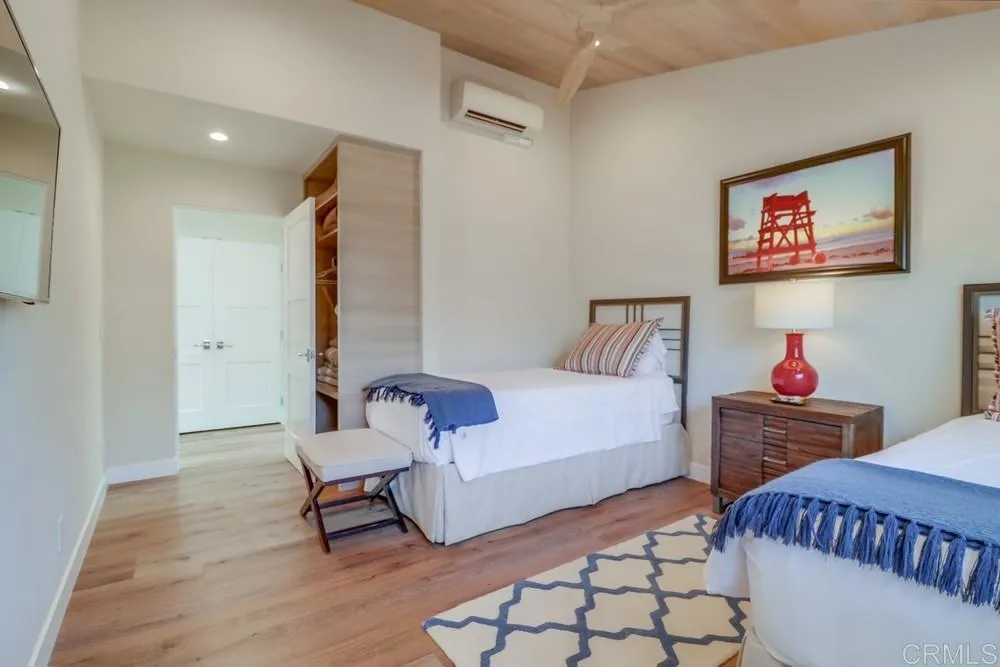 https://cdn.realtyfeed.com/cdn/127/306533007/df91d665819909514d0cc9d83a978d9b.webp