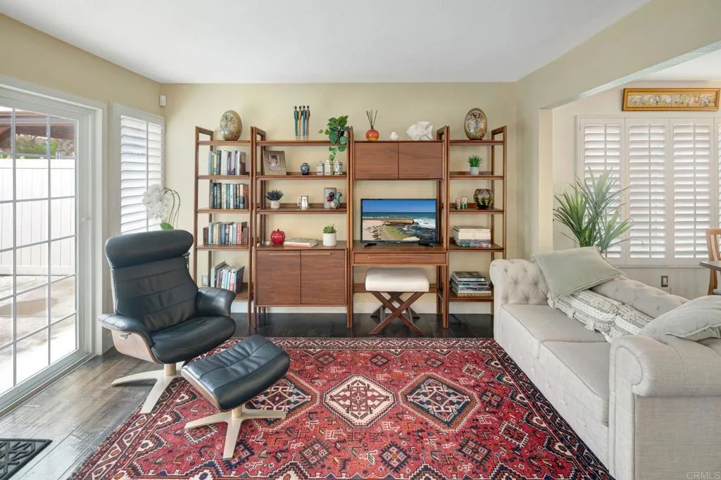 https://cdn.realtyfeed.com/cdn/127/306533032/31e209d7116f62f11d7cf78b07c18d28.webp