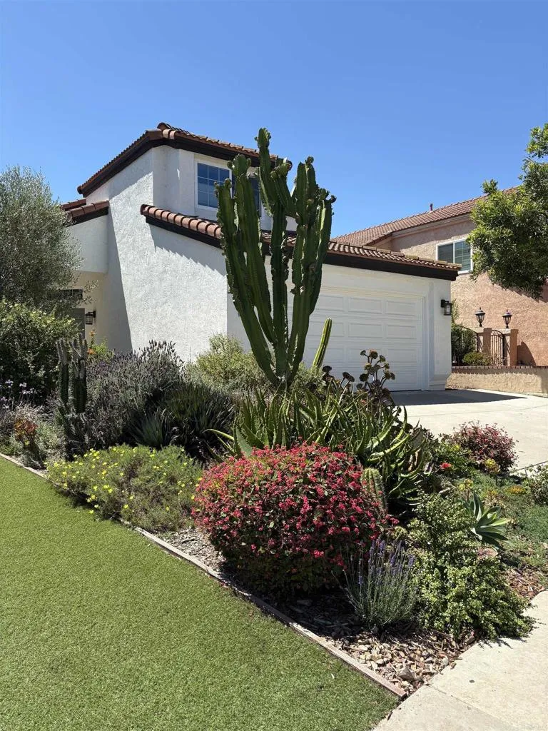 https://cdn.realtyfeed.com/cdn/127/306533032/650650bfc9a2d14bb8cc4fcd35879172.webp