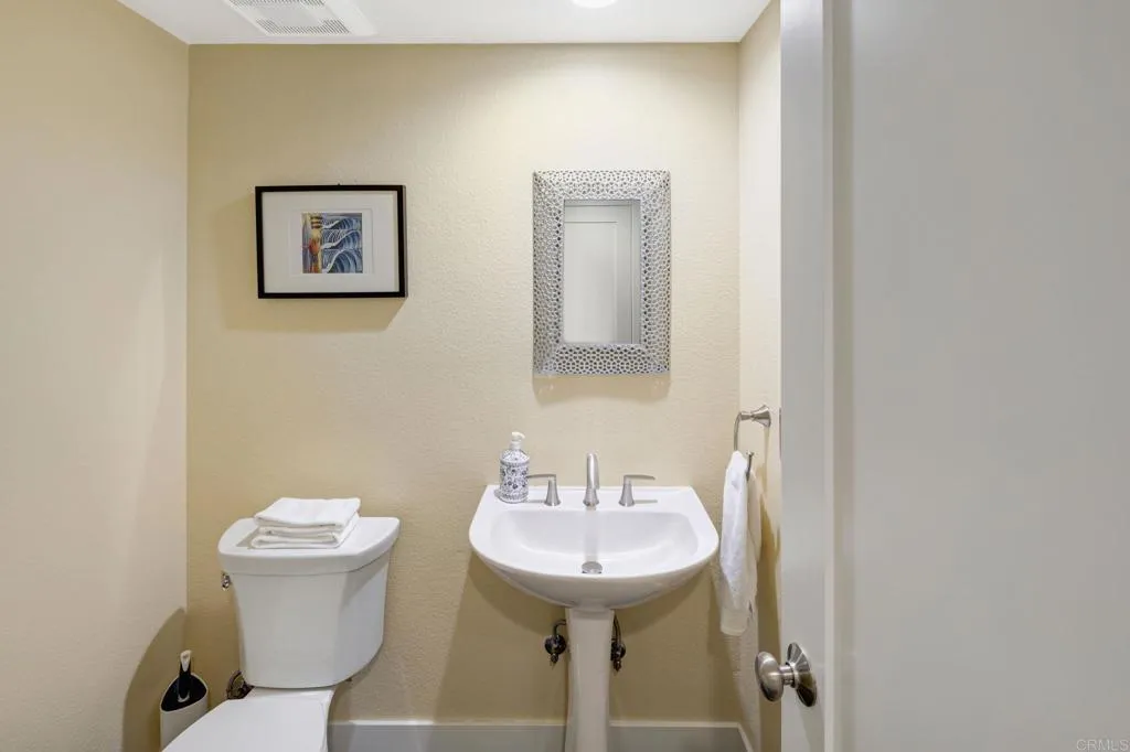 https://cdn.realtyfeed.com/cdn/127/306533032/d52db5ccf3a030431e1ba47c232225af.webp