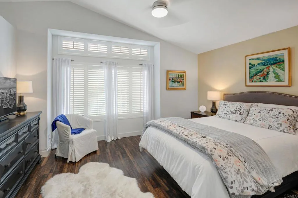 https://cdn.realtyfeed.com/cdn/127/306533032/f42e9448bfb2f5496715226ba7a260ab.webp