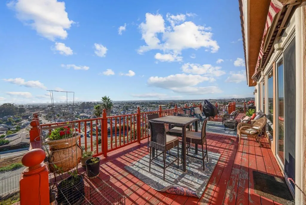 https://cdn.realtyfeed.com/cdn/127/306533044/000b480d3f4e22714019225cfbffc533.webp