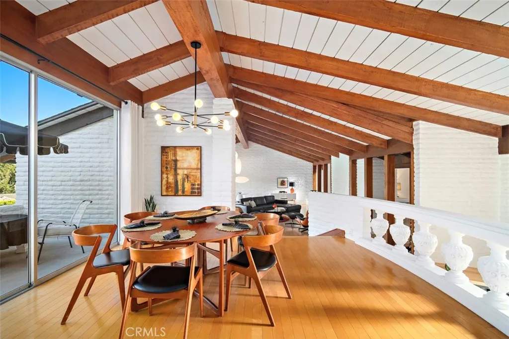 https://cdn.realtyfeed.com/cdn/127/306533061/5a3a3d75f0598bb37d5101c4ce717feb.webp