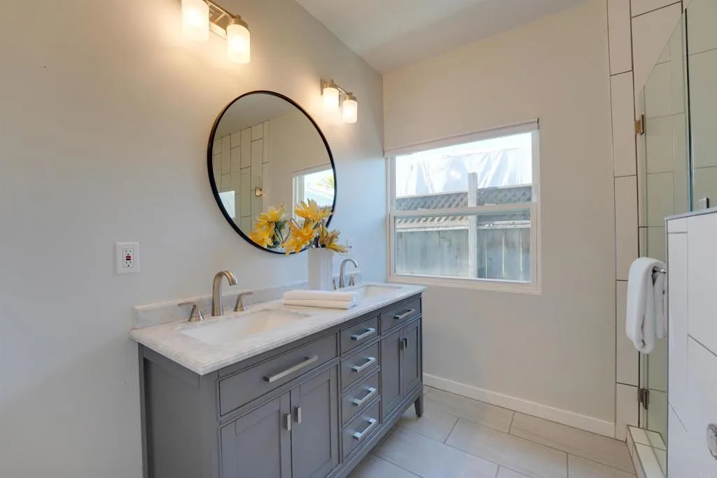 https://cdn.realtyfeed.com/cdn/127/306533071/d8c65c32ac36152f77d2a96f59eb4311.webp