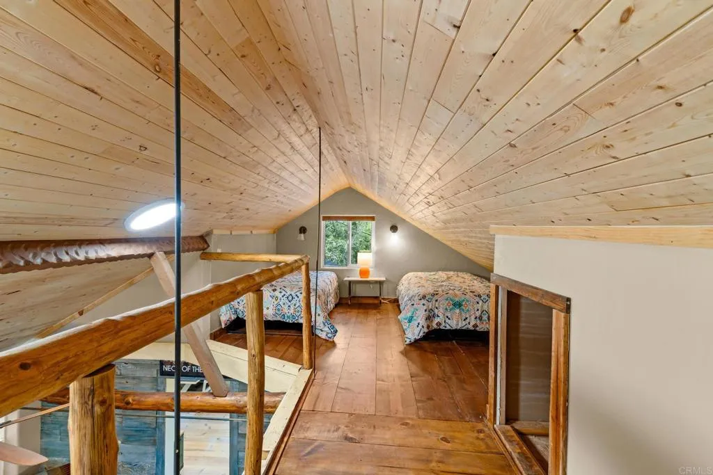 https://cdn.realtyfeed.com/cdn/127/306533097/d99d8ecf7b45284980f6c34c37499f40.webp