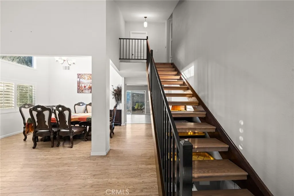 https://cdn.realtyfeed.com/cdn/127/306533103/4b7baa1078f9102a3cbbdfceab71d70c.webp