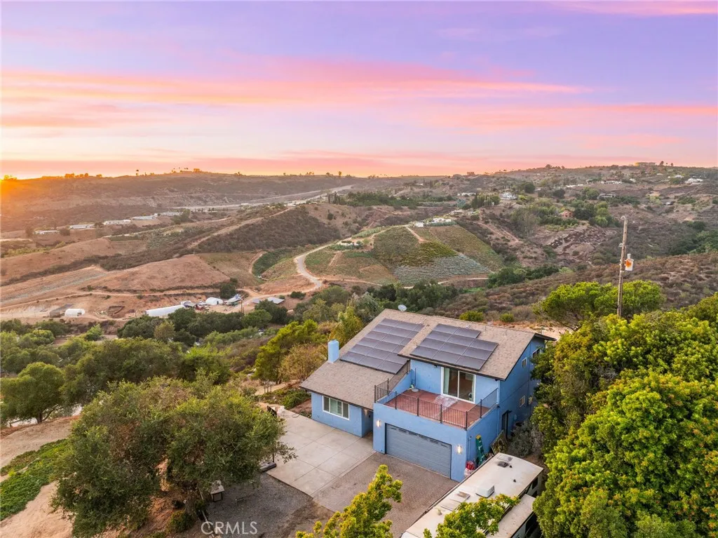 https://cdn.realtyfeed.com/cdn/127/306533103/df400a10c1c68f4feb9a79793dd99792.webp
