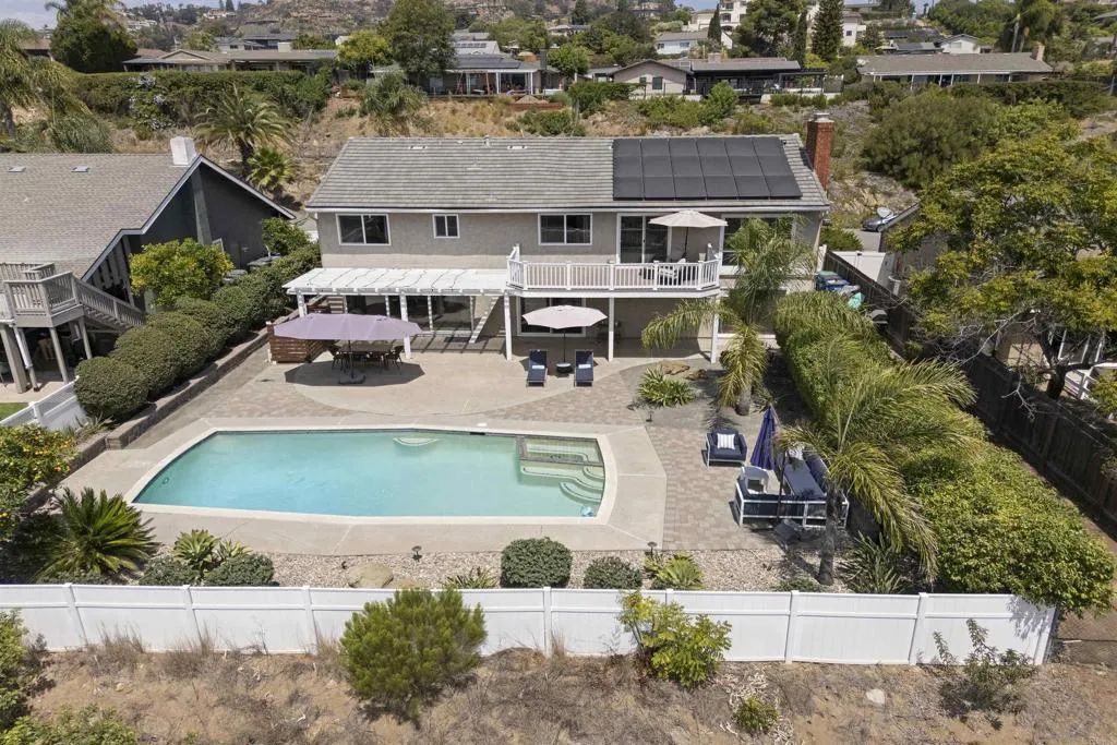 https://cdn.realtyfeed.com/cdn/127/306533104/06c43a411f7b959d7e26bb1b24d2d1fd.webp
