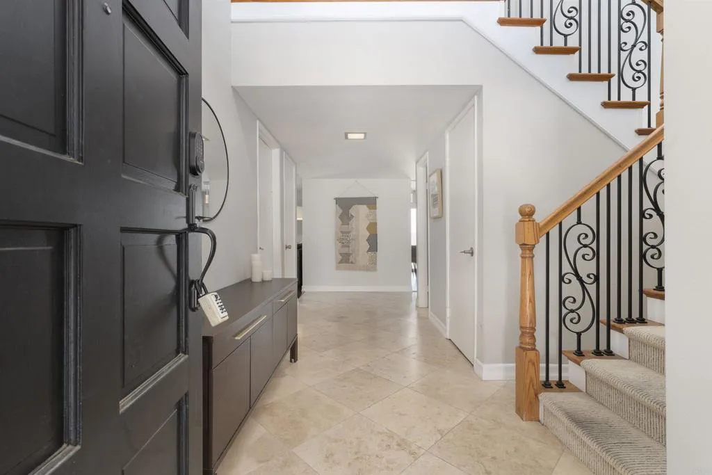 https://cdn.realtyfeed.com/cdn/127/306533104/0a1c4661b32b4be3c69eb9d18de752ac.webp