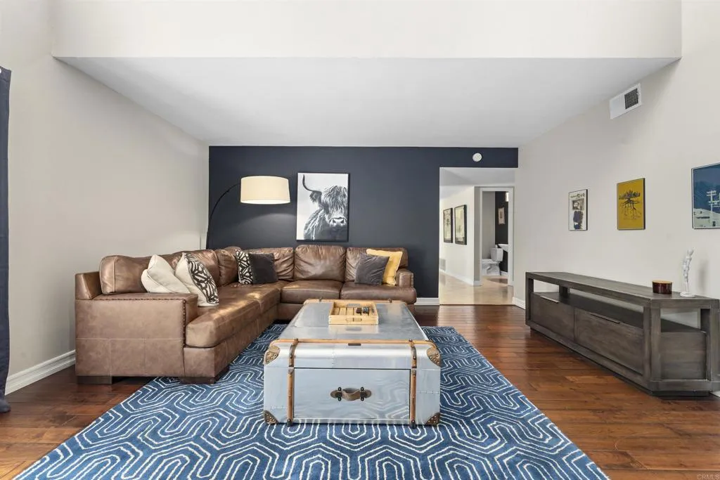 https://cdn.realtyfeed.com/cdn/127/306533104/638eb9e3b10fc0eaccabc40748412d58.webp