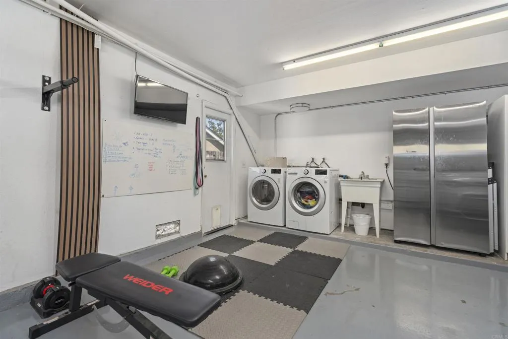 https://cdn.realtyfeed.com/cdn/127/306533104/7656b3f5450e30e70f7a15aee6abd59b.webp