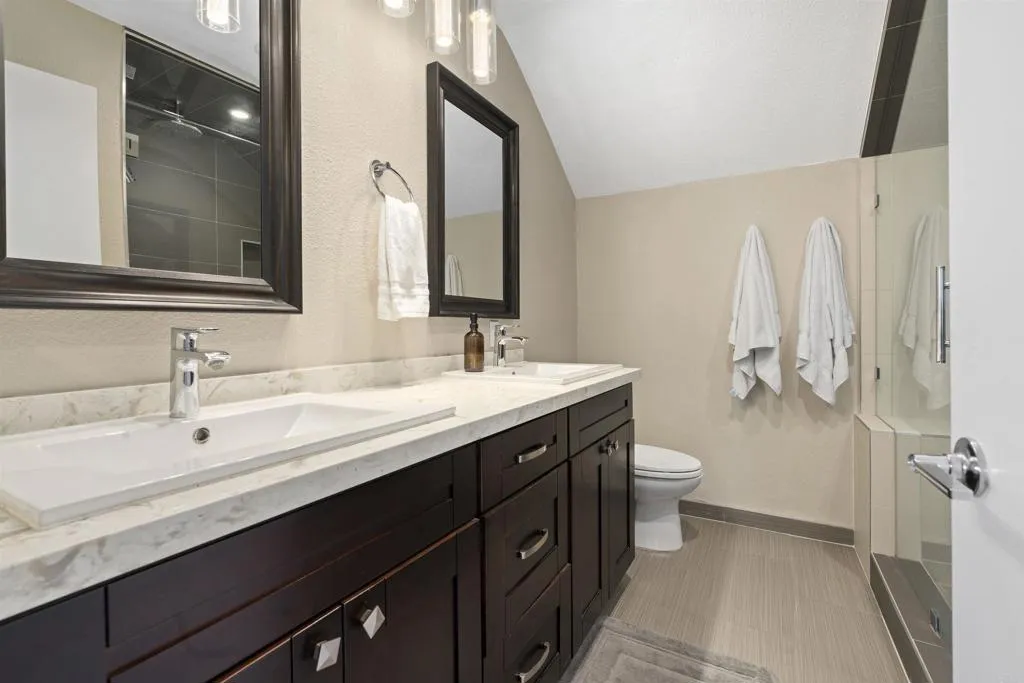 https://cdn.realtyfeed.com/cdn/127/306533104/ded0c21df6a2c752ede8eac9482980e9.webp