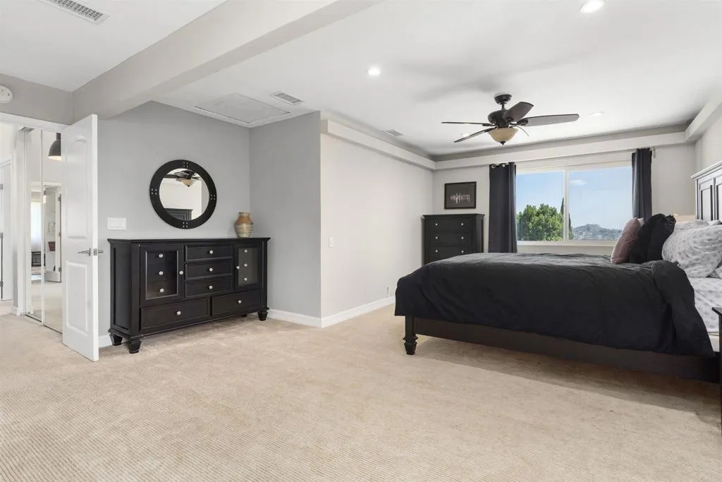 https://cdn.realtyfeed.com/cdn/127/306533104/ec3cf7a765755abc2d2f1d5e964e08f8.webp