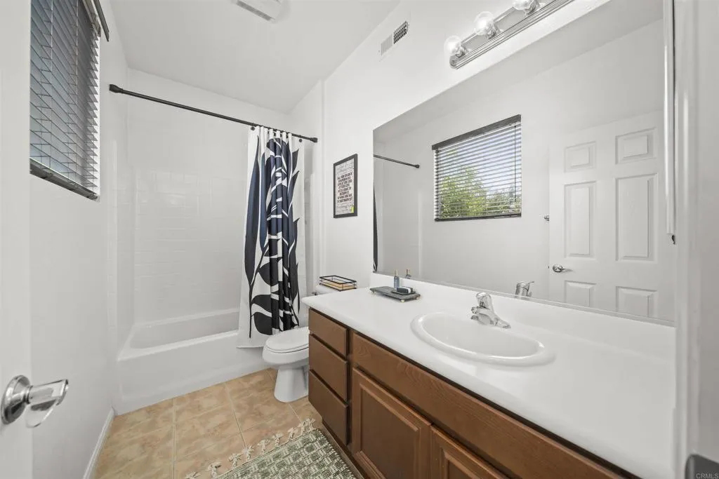 Photo #12: PTP2506681 Listing: Photo #12