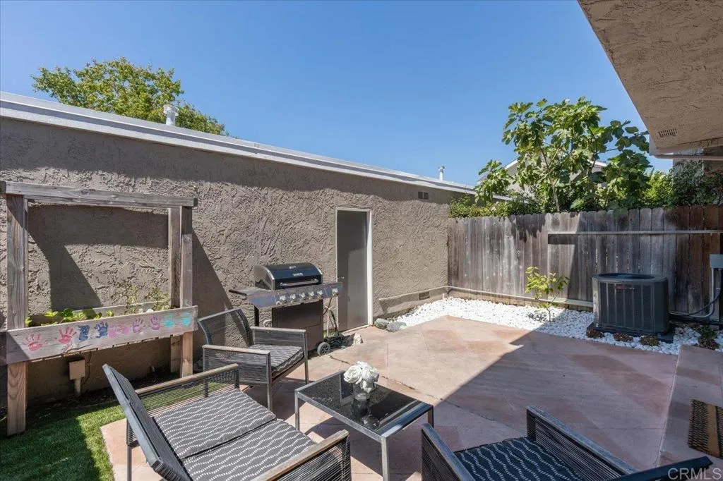 https://cdn.realtyfeed.com/cdn/127/306533358/ac9f1fa21f464e88461521c7bbab2ed8.webp