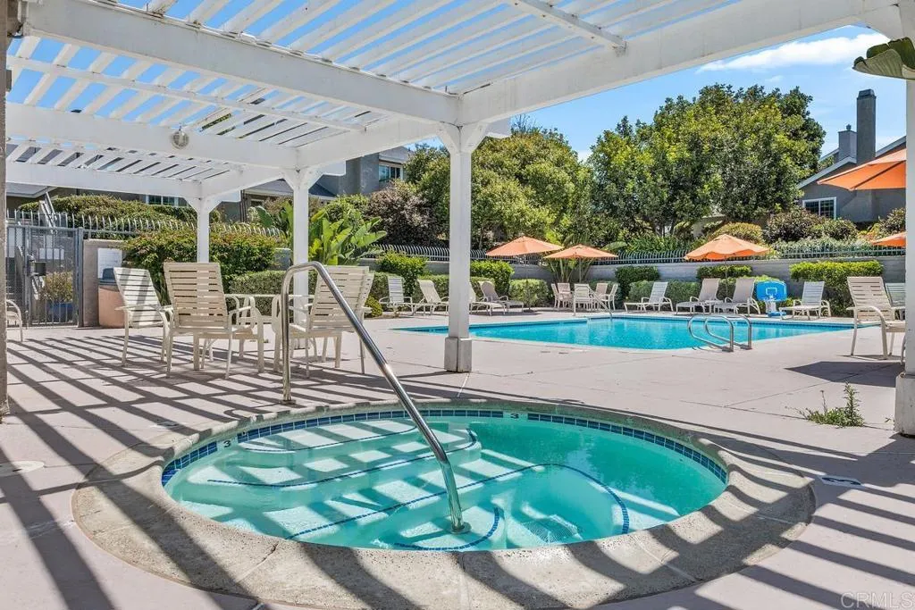 https://cdn.realtyfeed.com/cdn/127/306533358/c1fa8026cd60157394610fc1d2b85c9e.webp