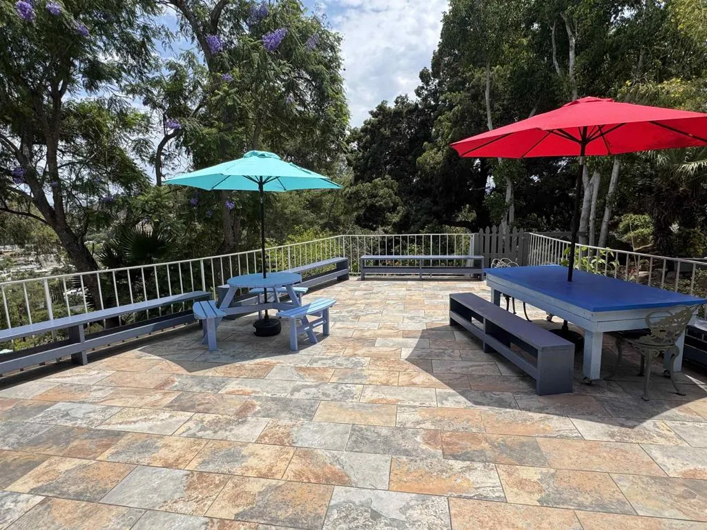 https://cdn.realtyfeed.com/cdn/127/306533402/8c48f55cdf7787045a9f6be91a622e27.webp