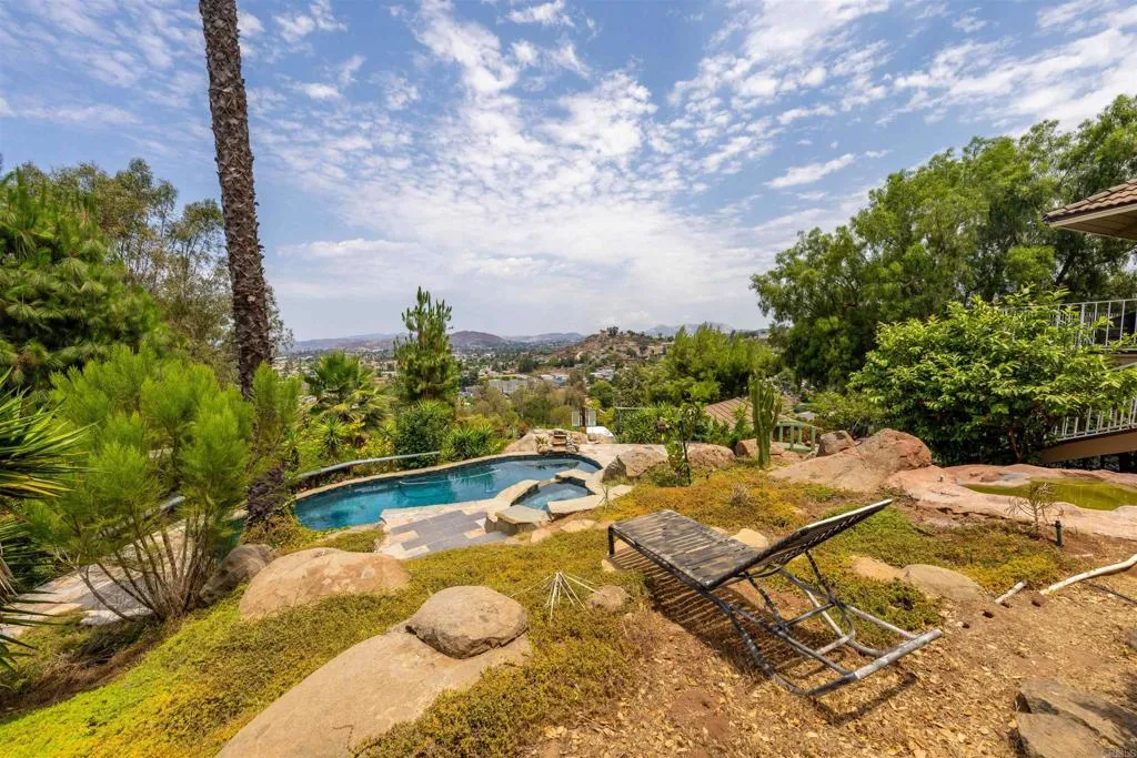 https://cdn.realtyfeed.com/cdn/127/306533402/f22c0340921b8adb99bf5a3c0620b65c.webp