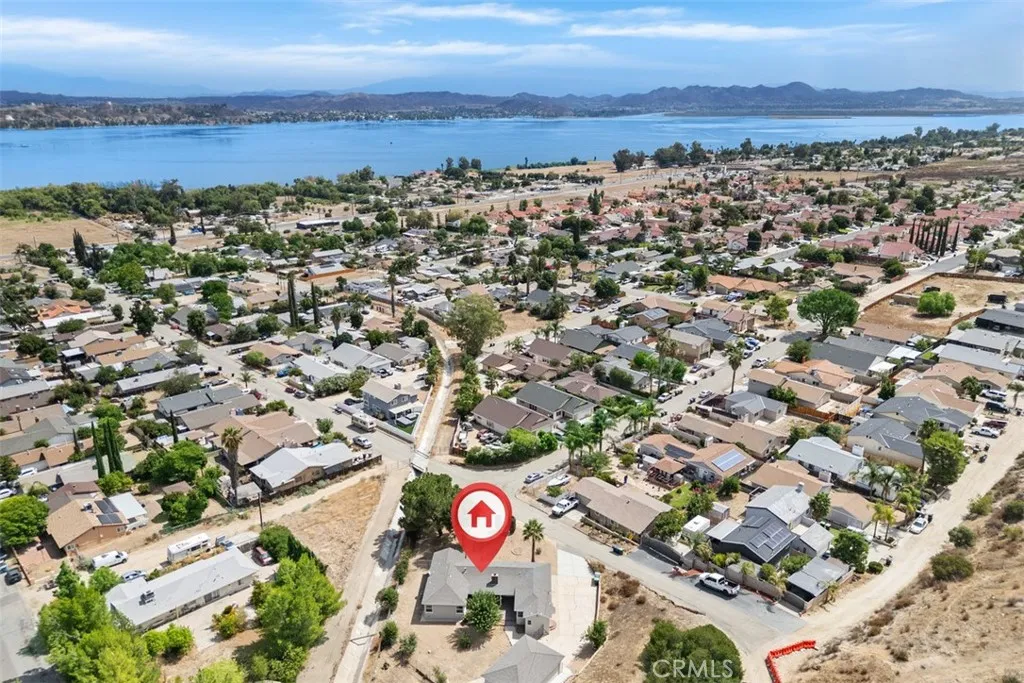 Lake Elsinore, CA 92530