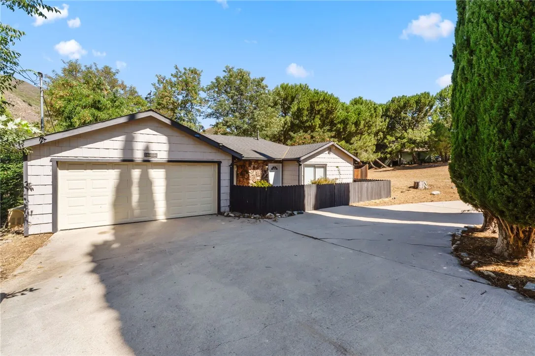 14282 Club View Drive, Lytle Creek, CA 92358 - Photo 3 of 38, Lytle Creek, CA