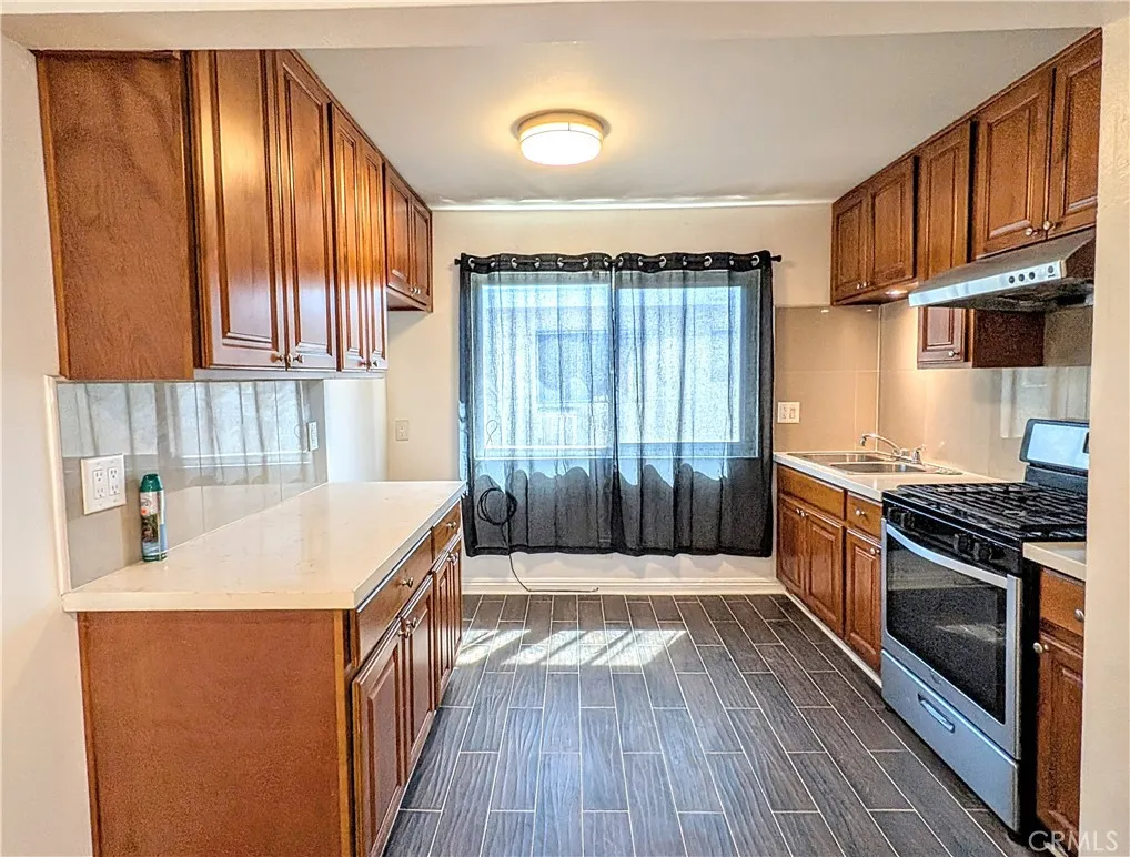 Montclair, CA 91763